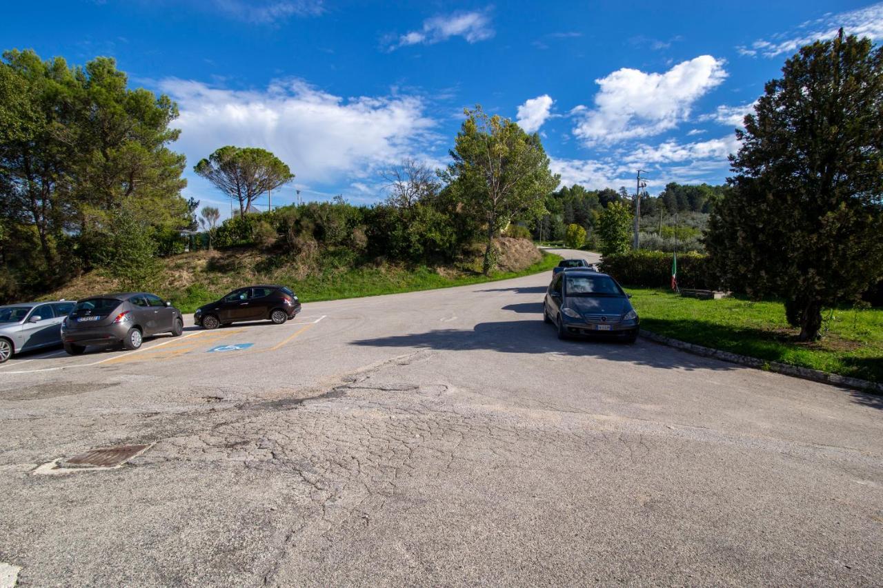 La Vernaccia - Torre Del Colle, Bevagna Экстерьер фото
